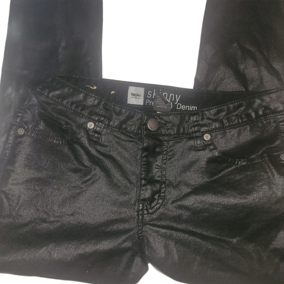 Mossimo Black Skinny Stretchy Jeans with a Shiny Look 8 - Picture 2 of 4